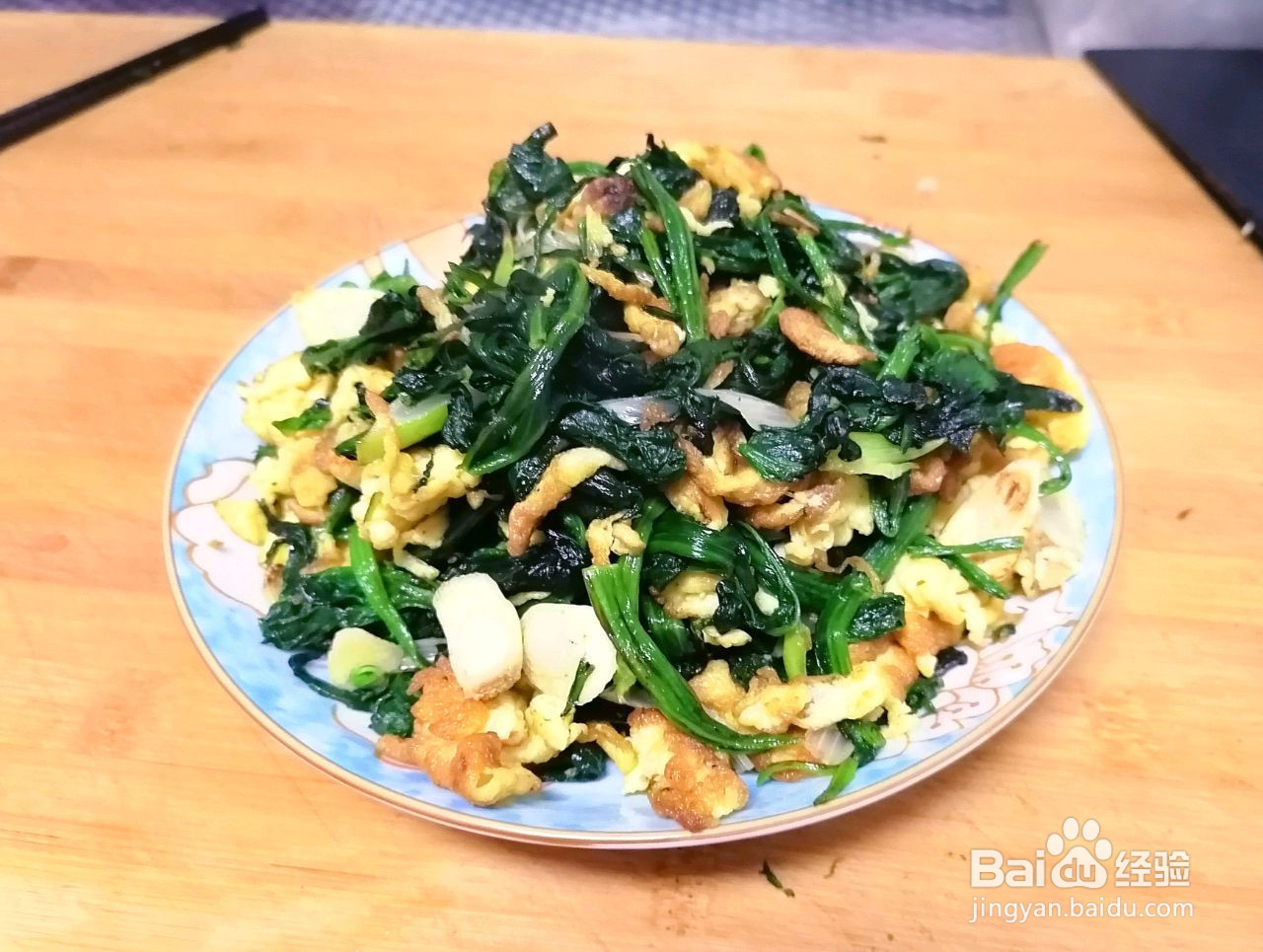 菠菜炒鸡蛋的做法