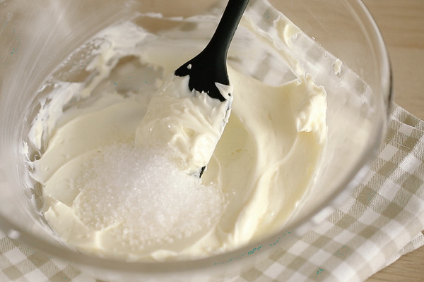 抹茶芝士草莓牛乳