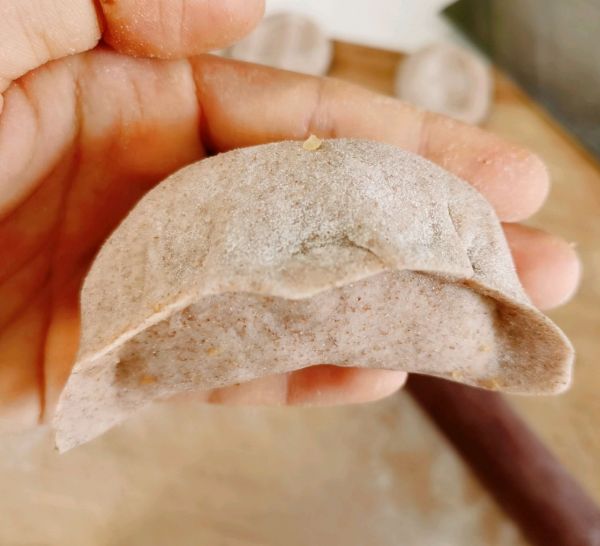 黑麦香菇鸡肉蒸饺