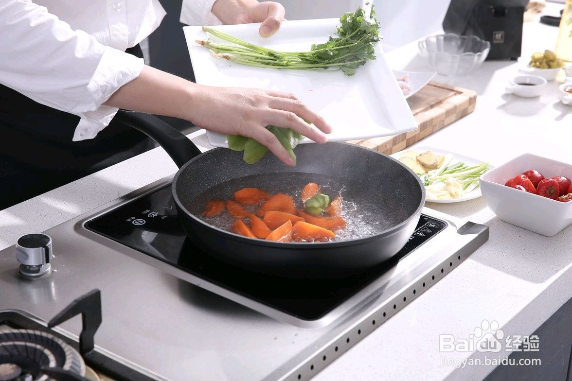 泡椒牛蛙的做法