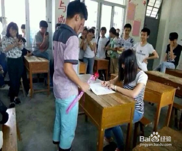 被隔壁直男看上了怎么办