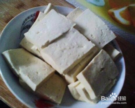 街边油炸臭豆腐的做法