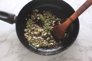 大蒜胡椒黑虎虾