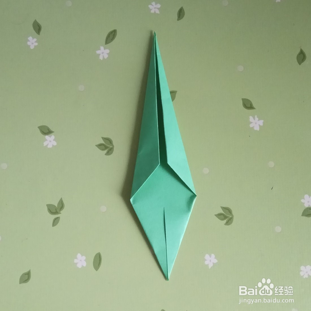 漂亮花朵的折法步骤图 教你怎么折纸玫瑰花