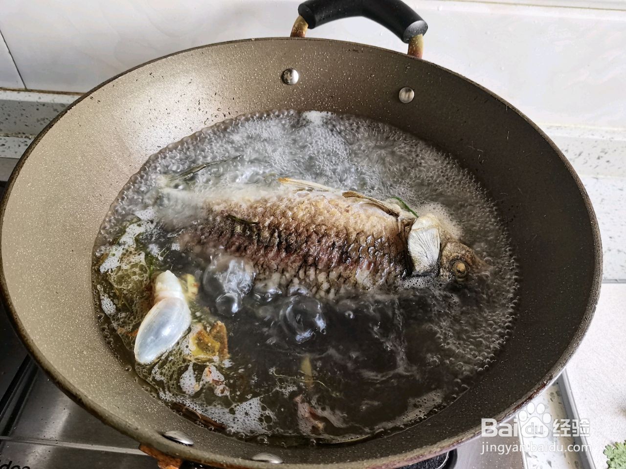鲫鱼汤的做法