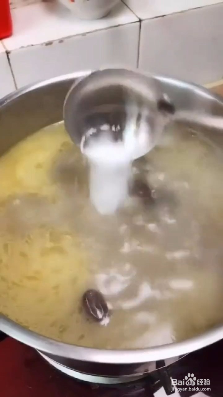 如何制作美味的乌鸡汤