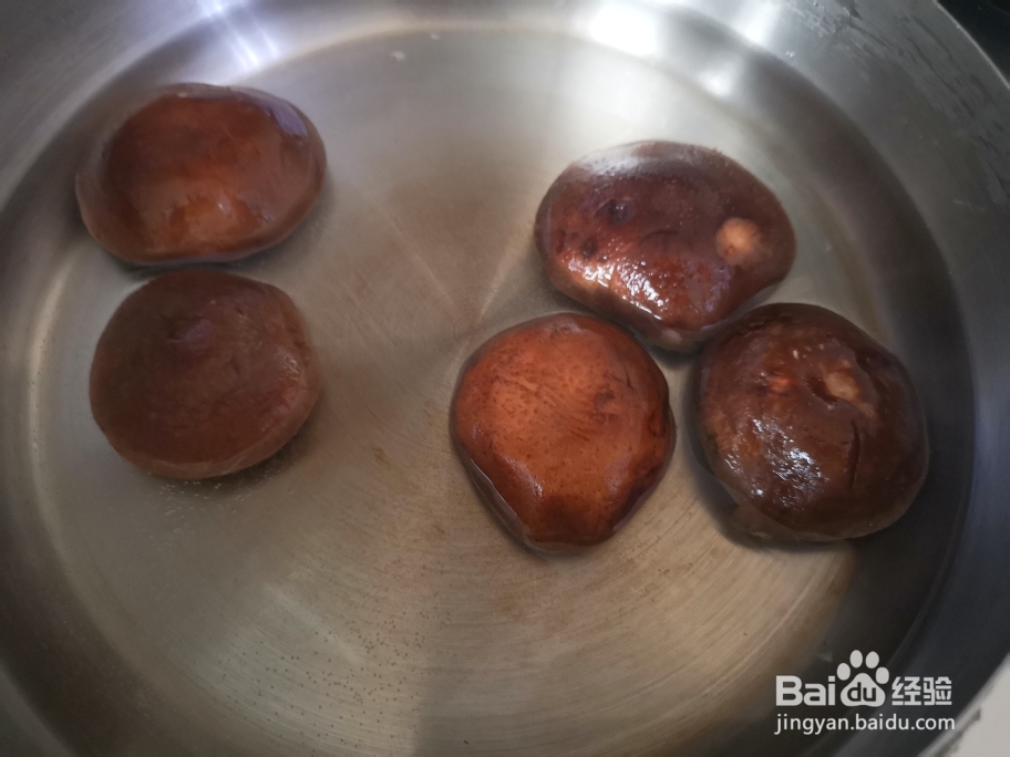 孩子爱吃的香菇虾仁鸡蛋馅儿饺子