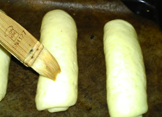 调理肉松面包的做法