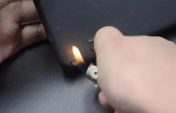 脚蹬子锈死了怎么拆