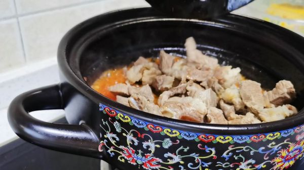 番茄土豆炖牛腩