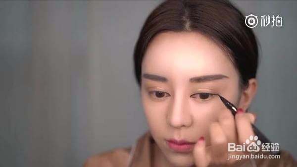 迪丽热巴身价赶超杨幂，常年女二大逆袭