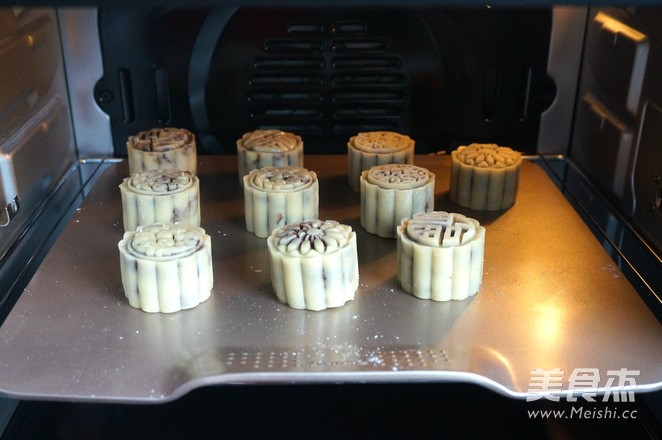 广式红豆沙蛋黄月饼