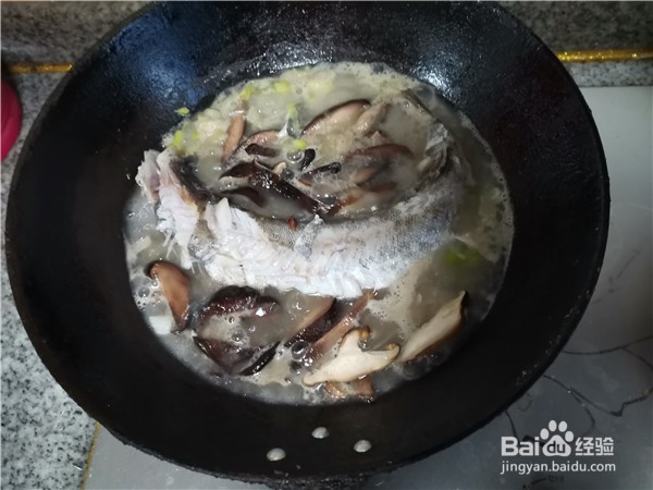 大头鱼炖豆腐怎么做