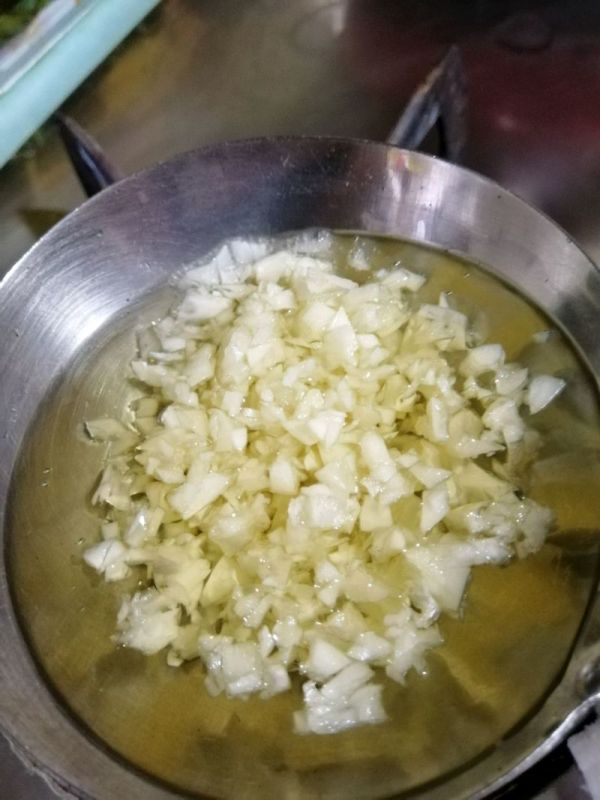 快手蒜蓉粉丝娃娃菜