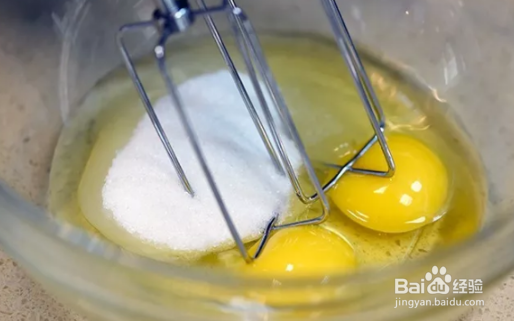 教你做简单又好吃的香蕉蛋糕卷