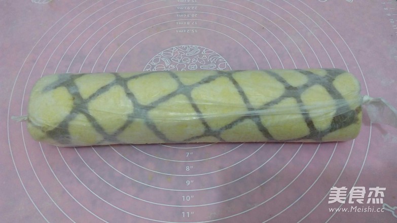 方格蛋糕卷的做法