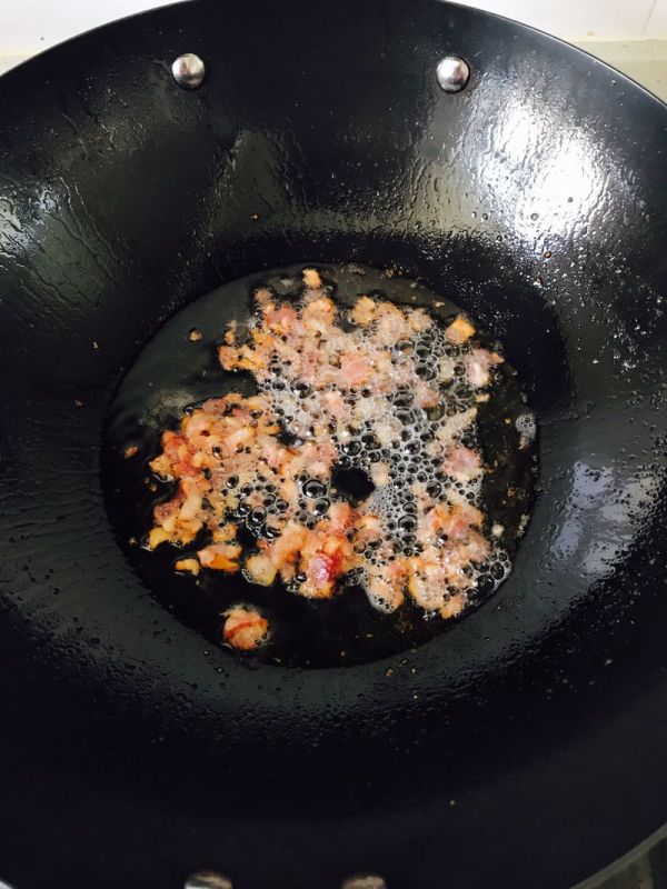 培根杏鲍菇酱油炒饭