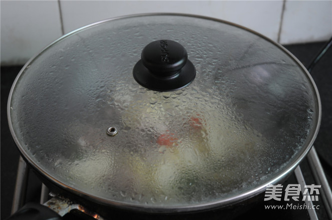 香辣土豆烧排骨