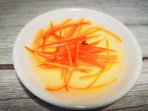 橙香排骨的做法