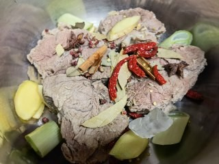 酱香牛腱