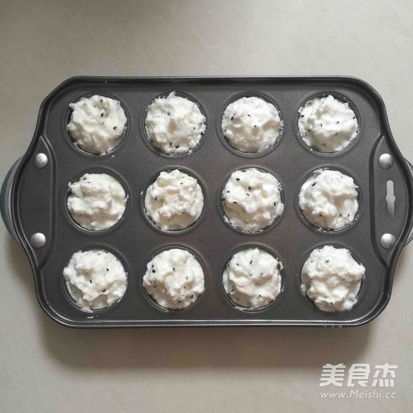 木鱼花黑芝麻天使蛋糕