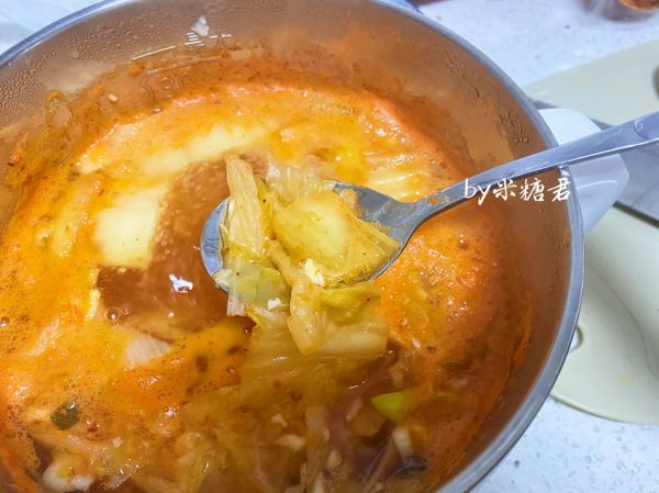 韩式肥牛泡菜豆腐汤