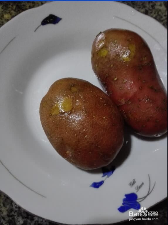<b>怎样做红皮土豆好吃</b>