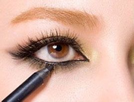 ROCK小烟熏眼妆怎么化