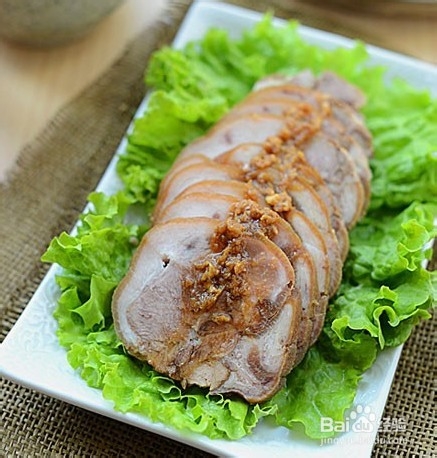 菜谱家常菜做法：[3]五香酱肘子做法