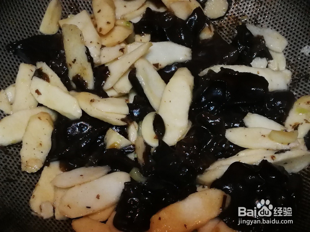 我家的私房菜--人人喜欢--铁杆山药炒黑木耳