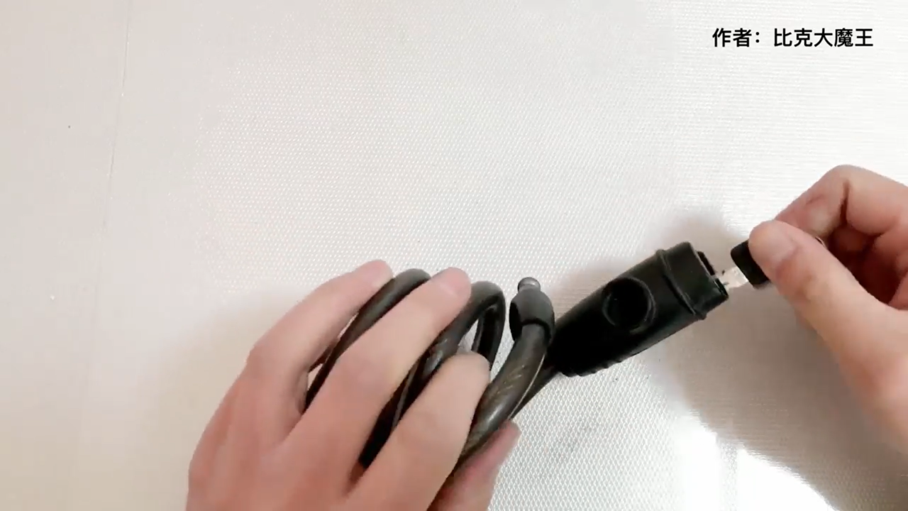 自行车锁芯生锈打不开怎么办