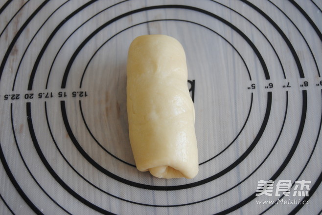 超软淡奶油面包