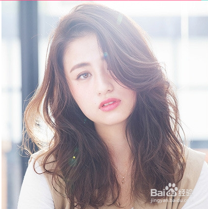 017流行的卷发发型