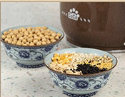 美的coco豆浆机DJ12B-HCX6三部简单制作豆浆