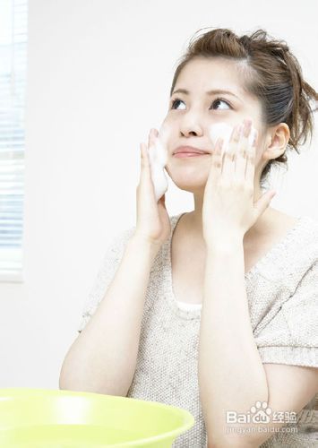 摆脱黄气女人气色应该怎么调