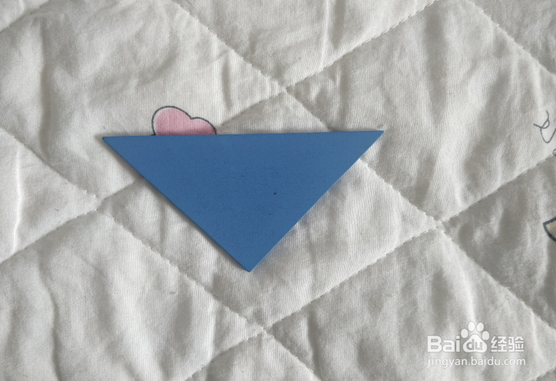 用幼儿积木怎么拼一只吃坚果的鸟儿？