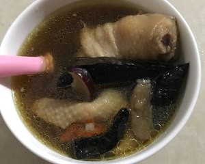 灵芝鸡汤【补肾抗衰老】