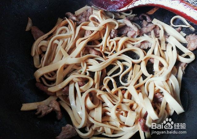 家庭自制千张炒面皮