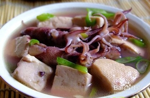 中国菜菜谱:鱿鱼大炖豆腐