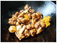 非常适合夏季吃的肉菜——土豆焖鸭