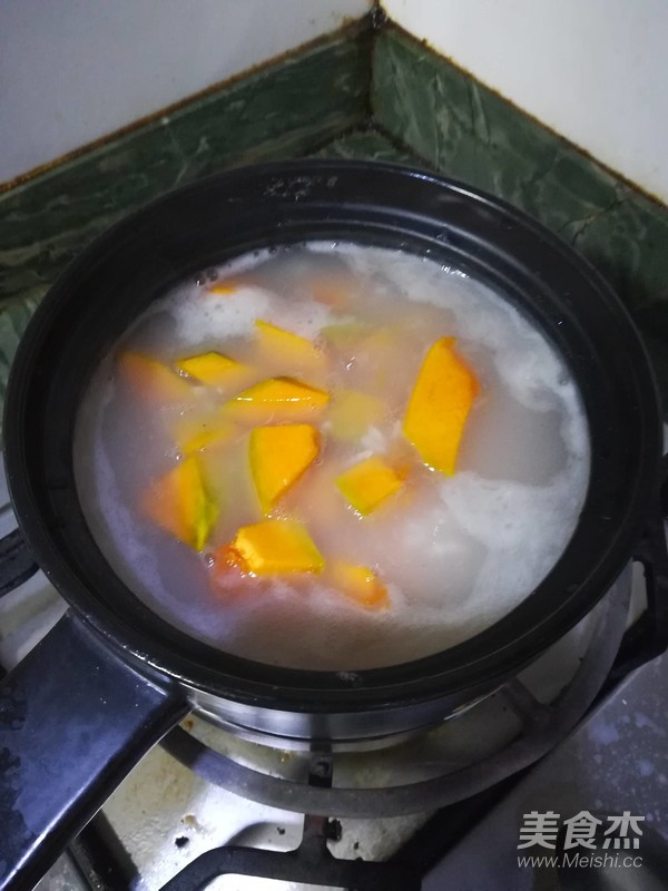 南瓜干贝粥的做法