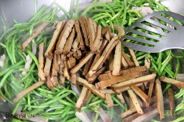 顺小煮-香干芦蒿炒咸肉
