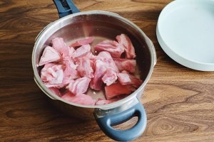 健康养生佳品清汤萝卜炖羊肉的做法