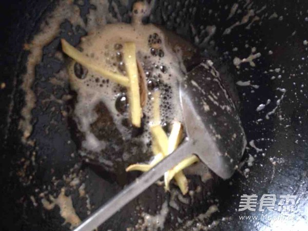 油爆虾的家常做法