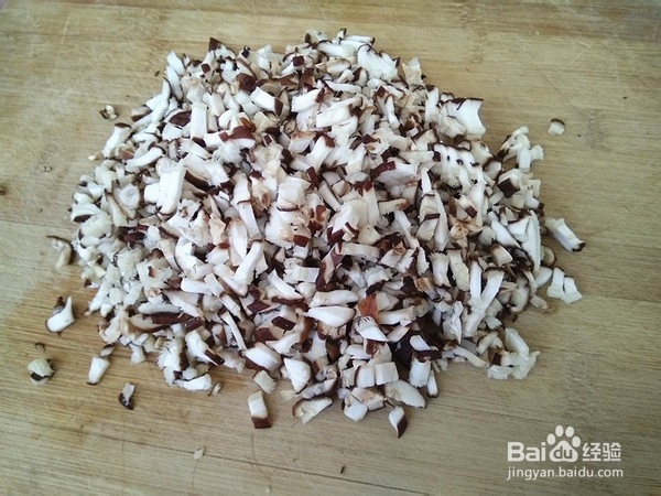 如何制作茴香香菇馅发面蒸饺