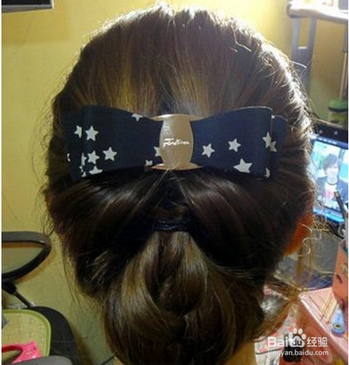 韩式复古鸟窝头盘发