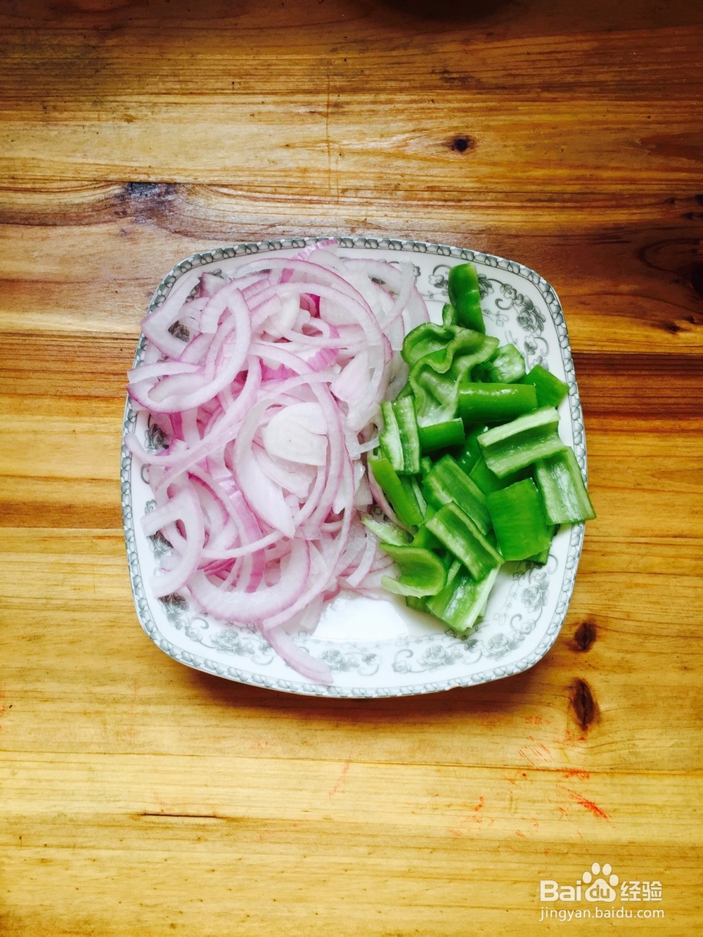 美味干锅排骨