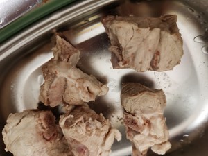 冬瓜排骨养生汤的做法