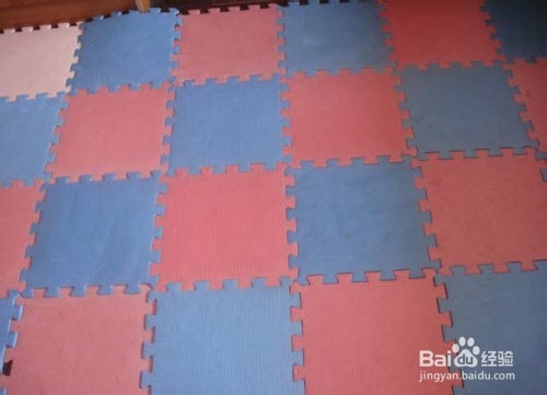 如何装饰大学宿舍