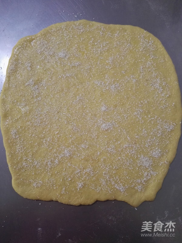 椰香面包卷的做法